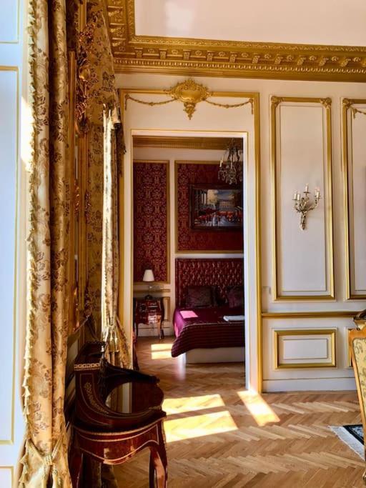 Baroque Danube Panorama Red Apartamento Budapeste Exterior foto
