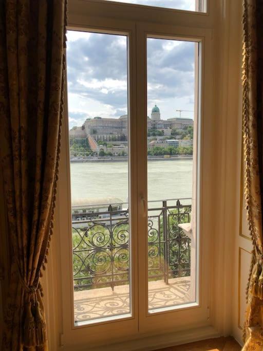Baroque Danube Panorama Red Apartamento Budapeste Exterior foto